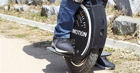 The 8 Best Electric Unicycles of 2022 | Reviews and Ratings