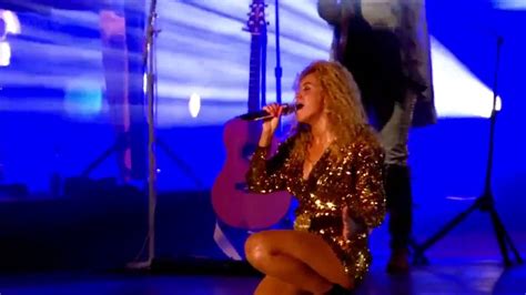 Halo - Beyonce Live HD - YouTube