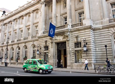 The Royal Automobile Club RAC Headquarters London England Stock Photo - Alamy