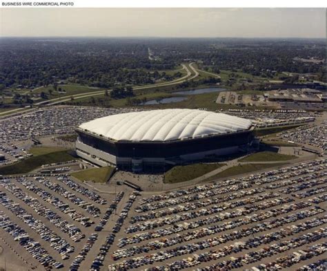 Detroit Lions played in Pontiac Silverdome before Ford Field: History