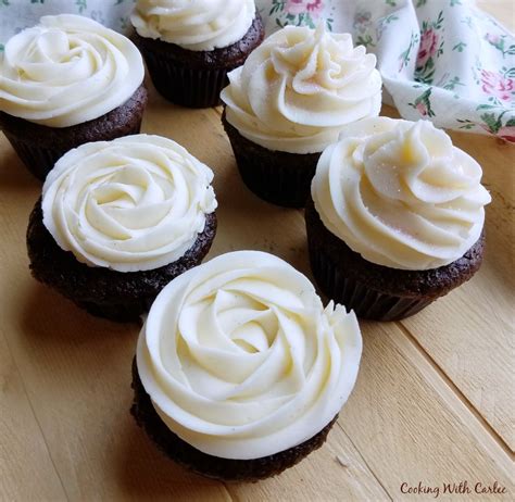 Condensed Milk Buttercream Frosting - Cooking With Carlee