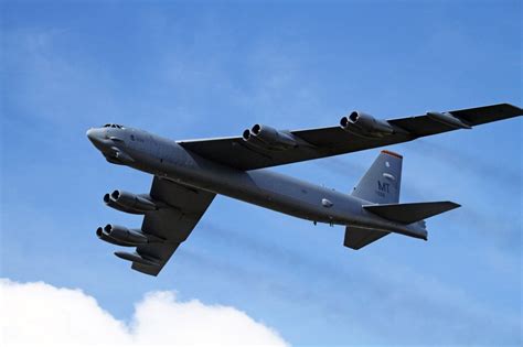 The B-52 Bomber: America's Cold War Workhorse (That's Still Flying) | The National Interest