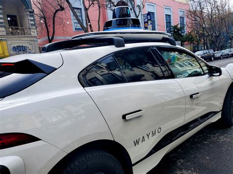 Waymo robotaxi accident with San Francisco cyclist draws regulatory ...