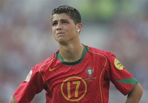 Estreia de Cristiano Ronaldo na seleção de Portugal completa 10 anos ...