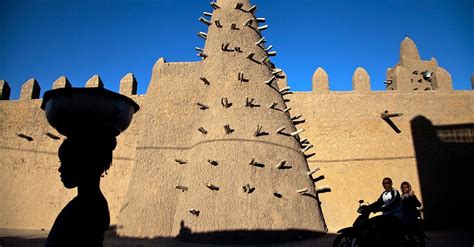 Timbuktu in 2020 | Historical monuments, Africa, Historical