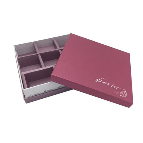 Purple Color Chocolate Boxes with Rose and Dividers for Valentine′s Day ...