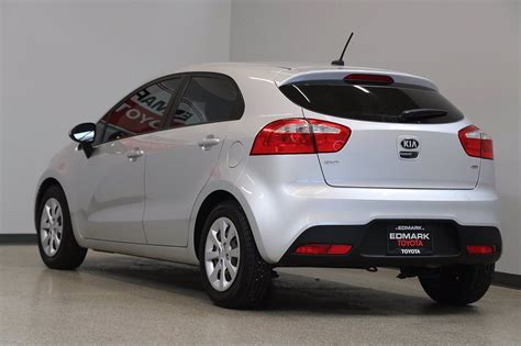 Pre-Owned 2013 Kia Rio LX FWD Hatchback