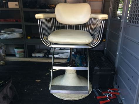 Vintage Antique Takara Belmont Barbers Chair White