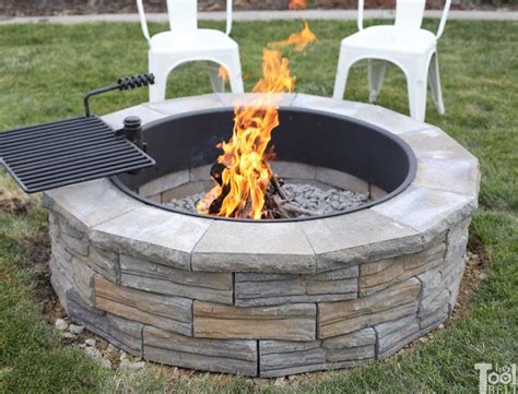 DIY Backyard Fire Pit - Her Tool Belt Fire Pit Backyard Diy, Diy Fire ...