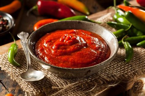 4 Best Chili Paste Substitutes (Updated 2024)