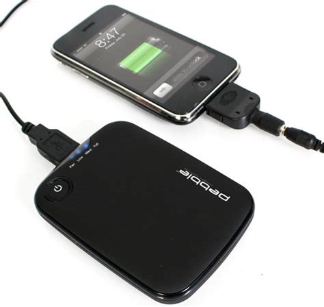 Pebble Portable Charger for iPhone and other cell phones | Gadgetsin