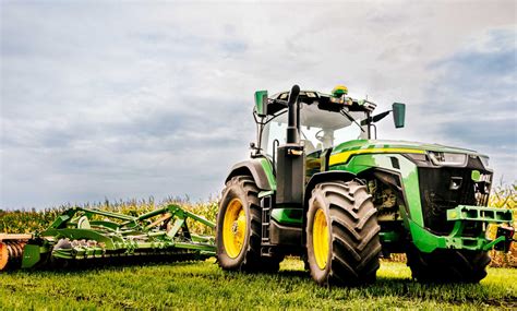 4 Facts About John Deere | HARS