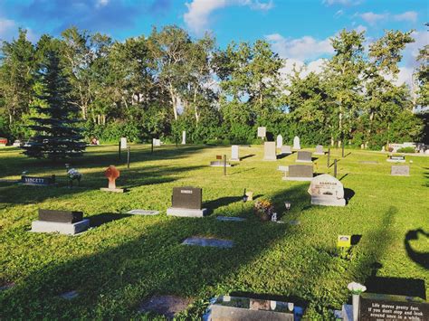 Burial Options — Colchester Cemetery