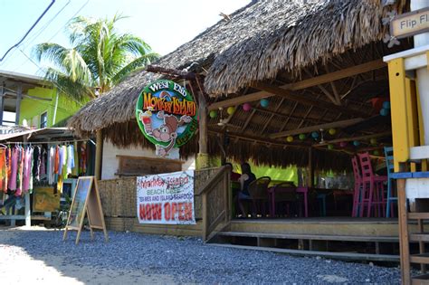 Restaurants in West End | Roatan Honduras Travel Guide