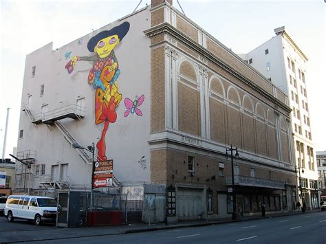 San Francisco Theatres: The Warfield Theatre: history + exterior views