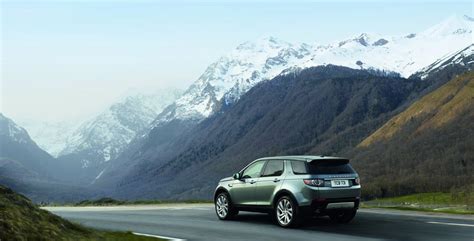 Land Rover Discovery Sport Revealed