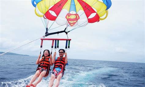 Ticket to Parasailing in Boracay by Diamond Water Sports - Traveloka Xperience