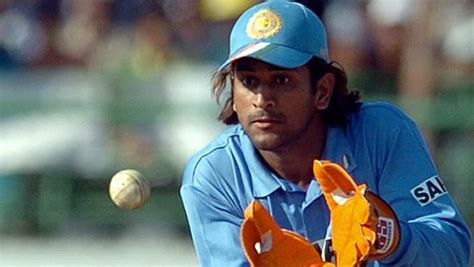 MS Dhoni's Debut In International Cricket