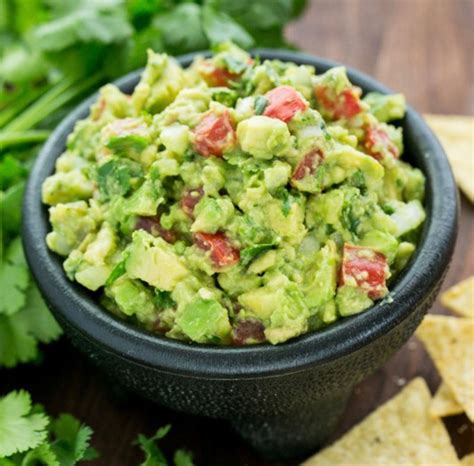 Creamy Spicy Guacamole