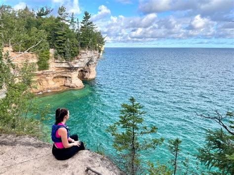 3 Best Ways to See: Pictured Rocks National Lakeshore — Nomads in Nature