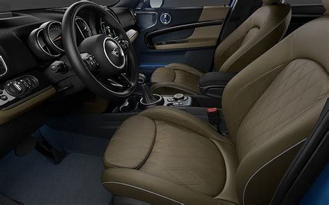 MINI Countryman Interior Images: Countryman Interior Photo Gallery