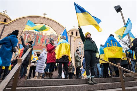 RALLY ON SUNDAY FEB. 27 AT 1PM TO STAND IN SOLIDARITY WITH UKRAINE!