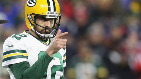 Aaron Rodgers' Touchdown Throw Will Blow Your Mind — Tapping The Keg Sports