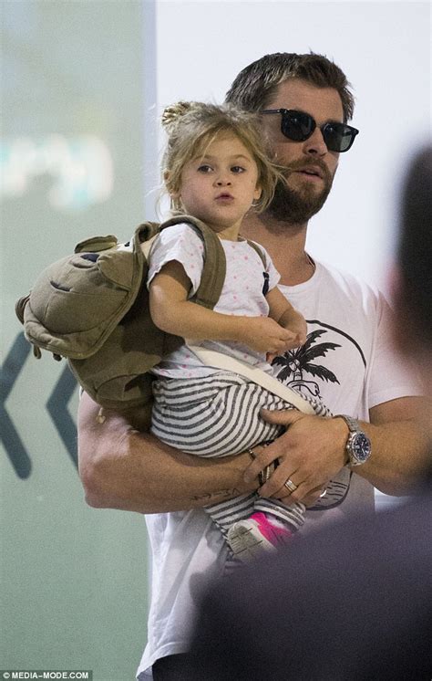 #ChrisHemsworth: Actor's 4-Year-Old Daughter, India Rose, Wants A Penis - Hype MY