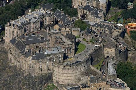 Edinburgh Castle - Castlehill, Edinburgh EH1 2NG, United Kingdom in 2019 | Edinburgh castle ...