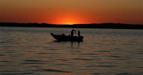 Do Bass Bite at Night: All About Bass Fishing In The Dark (Plus Tips ...