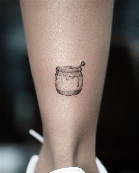 Tivas on Instagram: “hunny pot 🐻🍯 done at @yantstudio - in ...