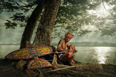 WAU ( KITE ) MAKER by abe less on 500px *KITE MAKER - MALAYSIA | Kite, Art, Beautiful photography