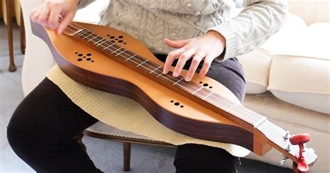 Mountain Dulcimer - Nonsuch Dulcimer Club