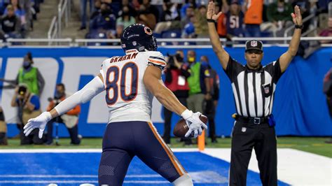 How Bears' Jimmy Graham has learned TE from Rob Gronkowski - NBC Sports ...