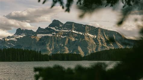 Fairmont Spa at Fairmont Banff Springs - Banff and Lake Louise Spas ...