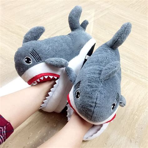 Shark Slippers » Petagadget