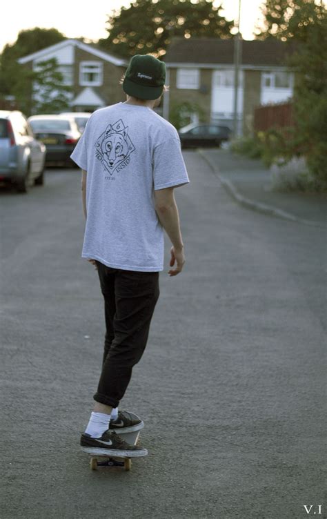 Pin on 流行り || Fashion | Skateboard fashion, Skater style men, Mens outfits