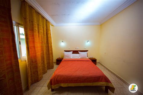 HOTEL SEME BEACH - Prices & Reviews (Limbe, Cameroon)