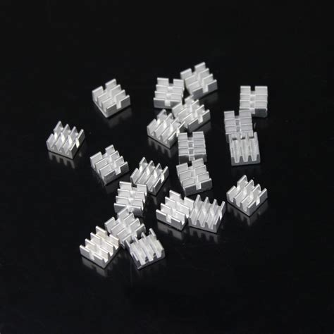 100 pieces/lot Aluminum MOS Mini Small IC Chipset Cooling Cooler Heat Sink Heatsinks 6.35mm x 6 ...