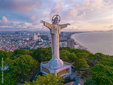 VUNG TAU, VIETNAM, SEP 24 2022 - Top view of Vung Tau with statue of ...