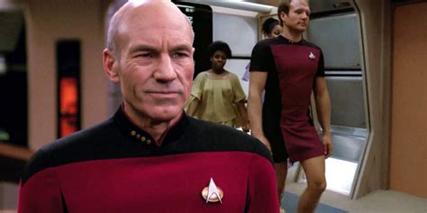 Star Trek: Why TNG Abandoned The Skant (Male Minidress) Uniform