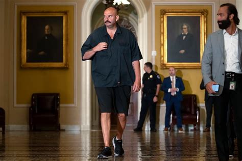 John Fetterman gives hilarious response to Senate passing dress code ...