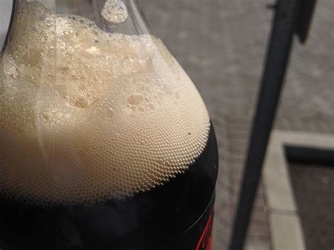 The fizz in this soda is so structured : r/mildlyinteresting