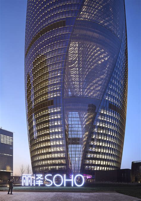 Leeza SOHO – Zaha Hadid Architects