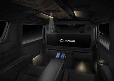 Lexus LM Hybrid Resimleri ve Galerisi - sifiraracal.com