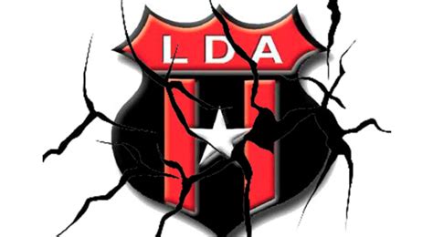 Los 5 motivos que Llevaron a Liga Deportiva Alajuelense a Perder el Campeonato - Periódico El ...