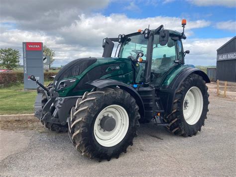 Valtra T194 Direct - Tractors - Agriculture - Alan Mackay