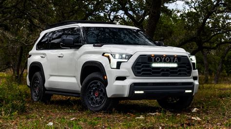 2022 Toyota Sequoia: Specs, Engine, Features