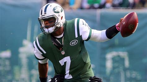 Geno Smith suffers knee injury in Jets' victory