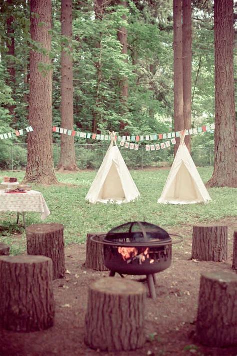 10 Stay-at-Home Summer Camp Ideas - Tinyme Blog | Festas de acampamento, Festa paris, Acampamento